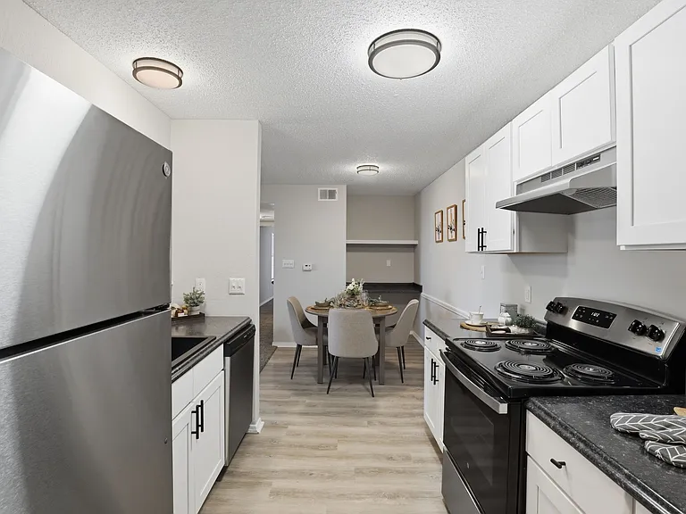 Edmond at Twenty500 Apartments — Photo 12