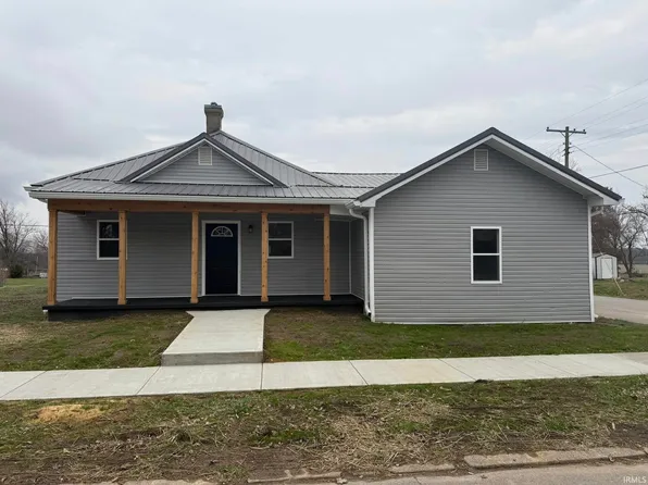 825 S Illinois St, Bicknell, IN 47512