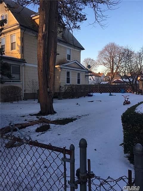 2nd image of 10209 217th St