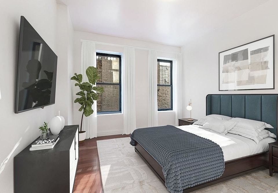 1st image of 261 W 21st St APT 21