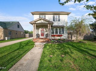 641 Ansonia St, Oregon, OH 43616