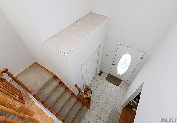 5th image of 47 Oak Ave