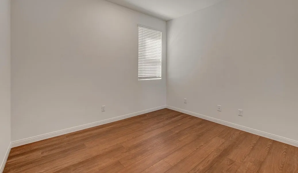 4 bed, 2126 sqft, $2,695 — Photo 4