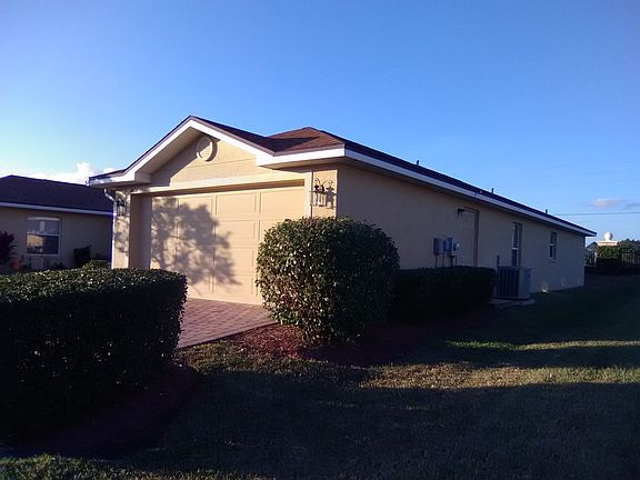 2nd image of 4404 Turnberry Ln