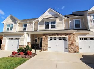 8026 Ellendale Dr, Mechanicsville, VA 23116