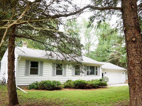 3rd image of 4513 Moonlite Ave