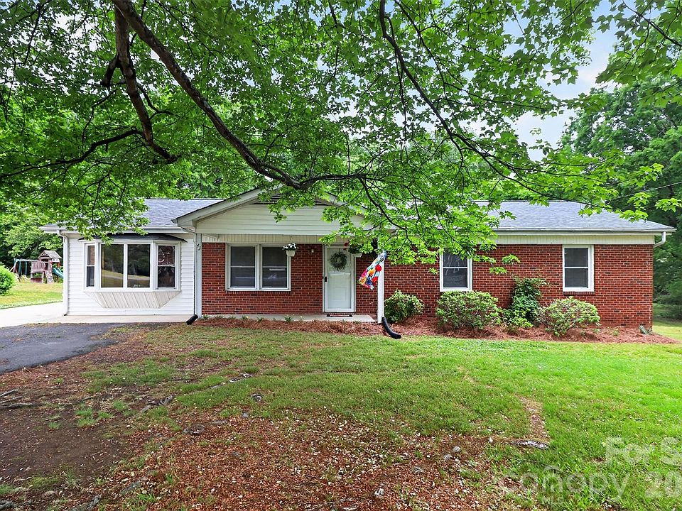 1st image of 43 Liske Ave NW