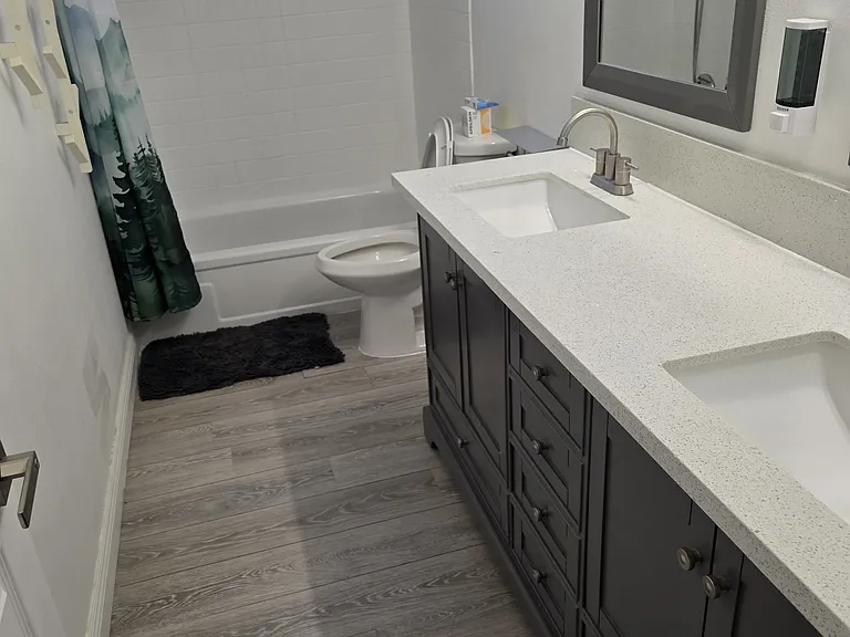 Parkside Dr — Photo 4
