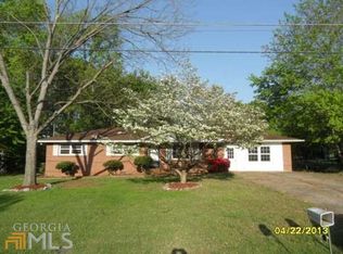 211 Green Acre Ln, Cartersville, GA 30121