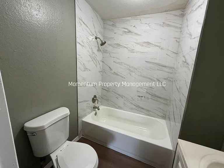 2112 E Bird St — Photo 11