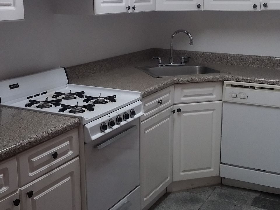 2nd image of 6344 Saunders St APT 2D