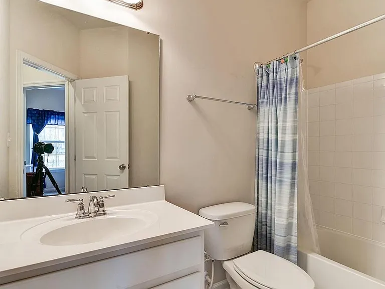 23507 Forest Haven Way — Photo 20