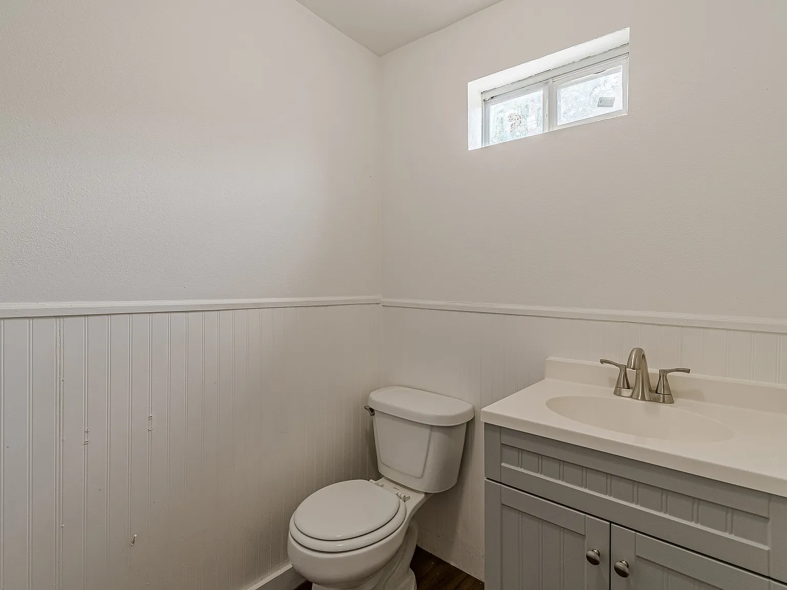 646 Avant Avenue - 3 — Photo 3