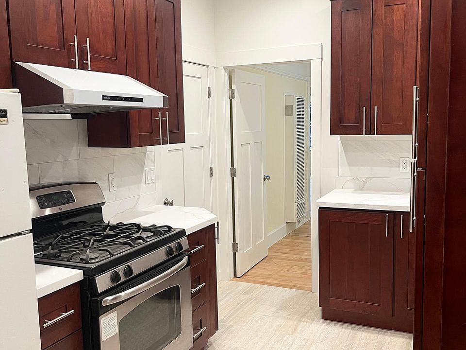 1st image of 5933 Geary Blvd