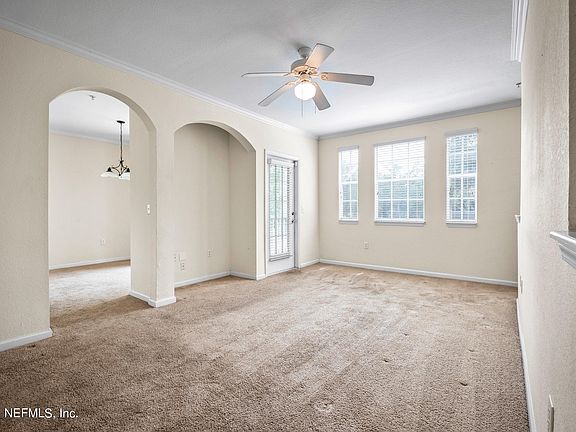 5th image of 10075 GATE Parkway N #813