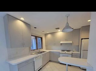 101 Jerome Rd FLOOR 1, Staten Island, NY 10305