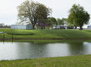 39522 385th Ln, Baylis, IL 62314