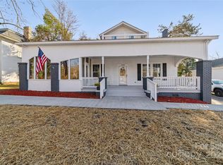 208 Hall St, Wadesboro, NC 28170