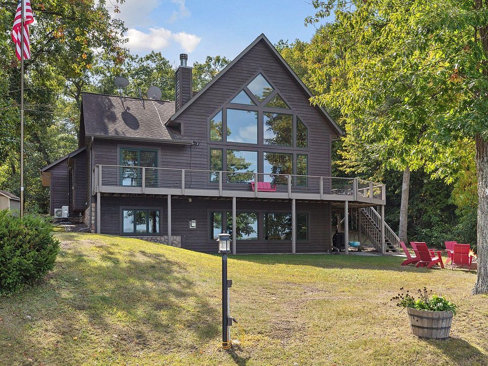 1st image of 1723 S Deer Lake Cir