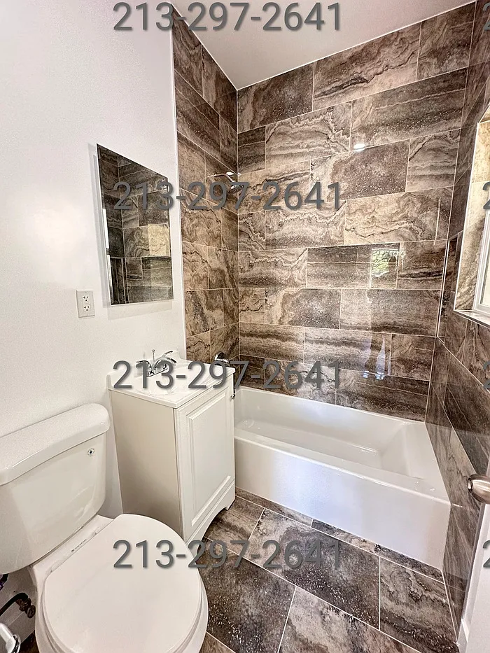 Studio, 1.0 bath, $1,100 — Photo 2