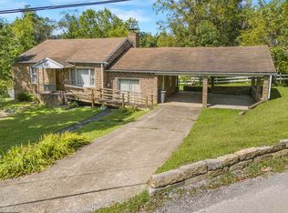 224 Diamond Ave, Morgantown, WV 26505