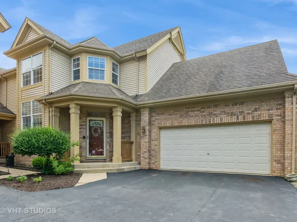 2606 Medinah Ct, Palos Heights, IL 60463