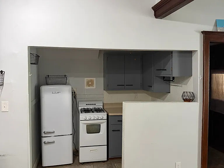 179 Norwood Ave — Photo 3