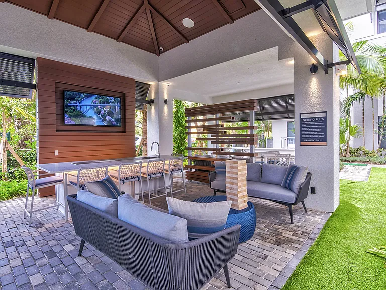 Mayla Pompano Residences — Photo 5