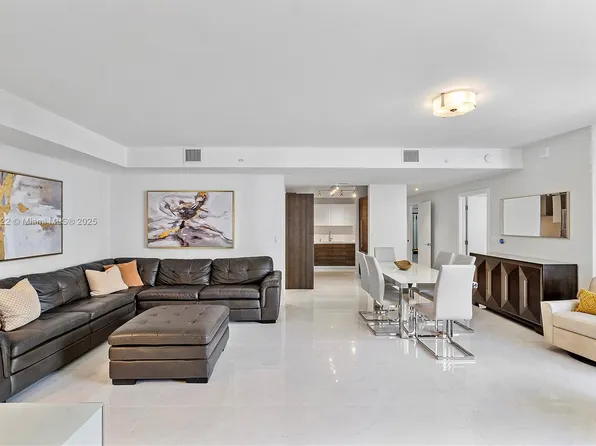 301 Altara Ave APT 816, Coral Gables, FL 33146