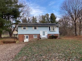 20 Orchard Mills Rd, Claverack, NY 12513