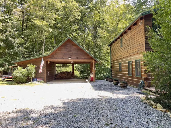 2655 Daves Rd, Morganton, GA 30560