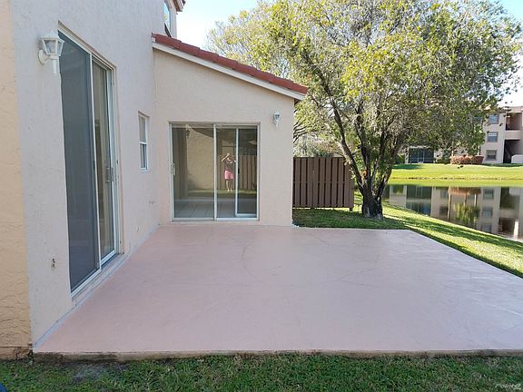 3rd image of 10757 NW 12th Mnr