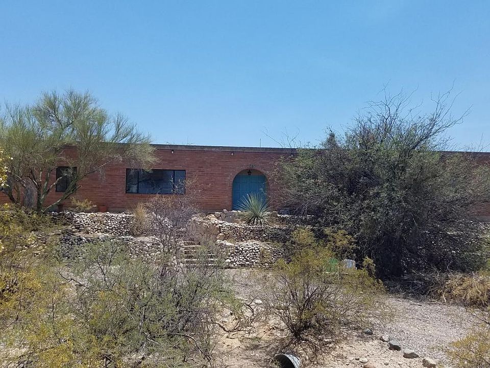 2nd image of 5515 N Bonita Pl