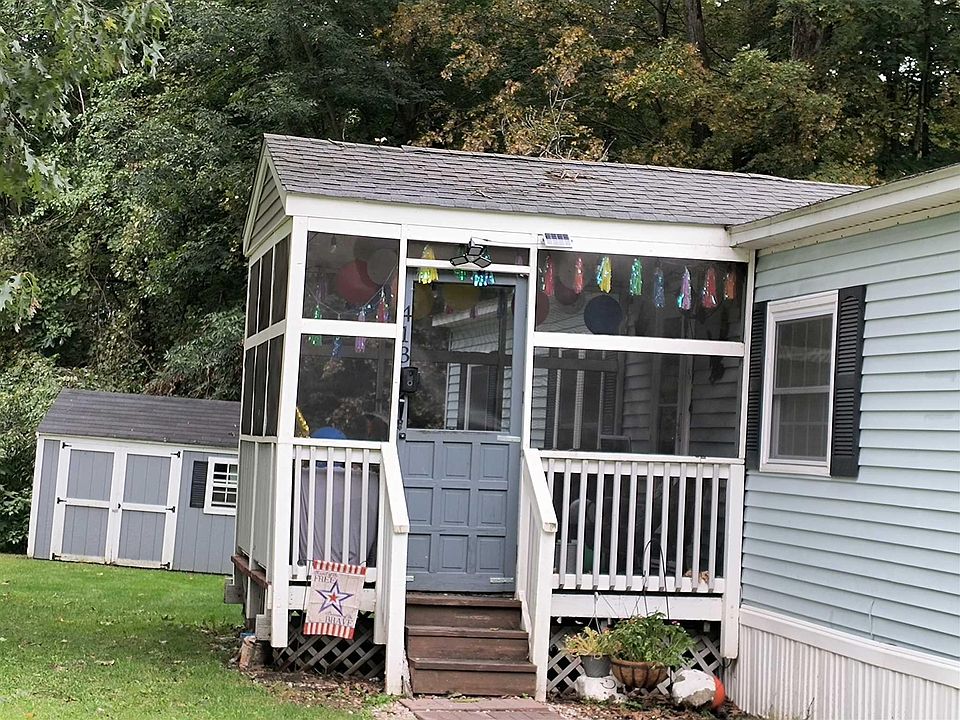 1st image of 413 COLOGNE Avenue