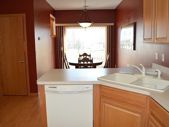 Kitchen to dining room 