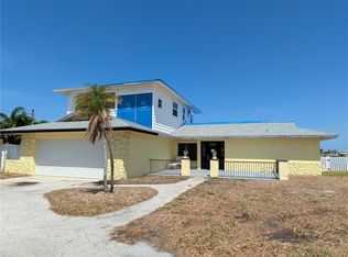 5930 Bahama Way N, Saint Pete Beach, FL 33706
