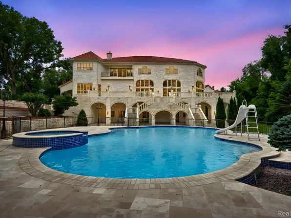 18585 Sheldon Rd, Northville, MI 48168