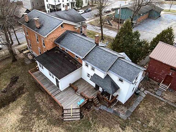 5th image of 15 Rock St