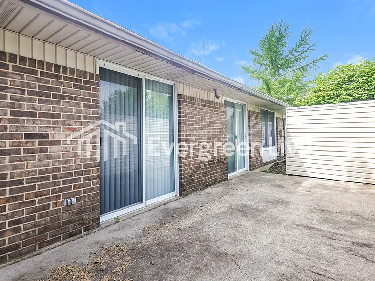 5606 Troy Villa Blvd — Photo 15