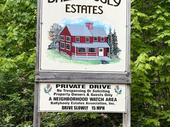 25P Pill Dr, Becket, MA 01223