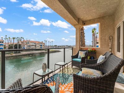 1729 Emerald Isle Way, Oxnard, CA, 93035