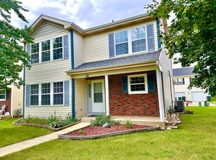 66 Wingate Dr, Oswego, IL 60543