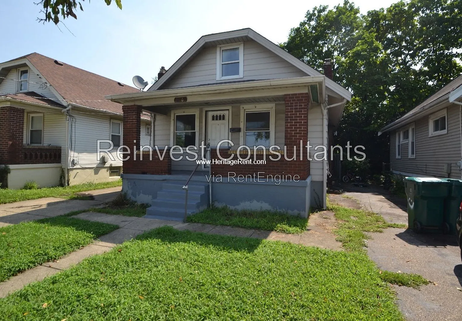 2 bed, 1.0 bath, 1100 sqft, $1,495 — Photo 1