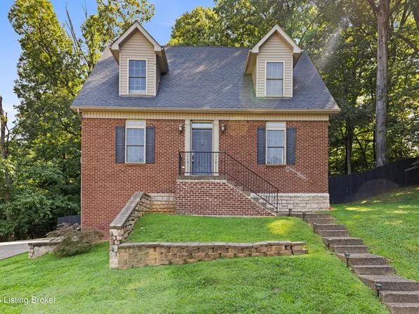 215 S Parkside Dr, Bardstown, KY 40004