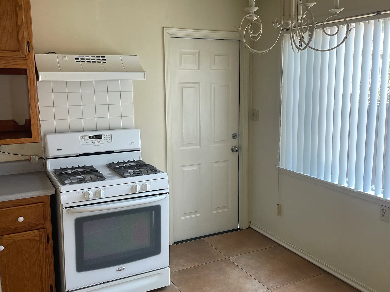 1 bed, 650 sqft, $1,795 — Photo 3