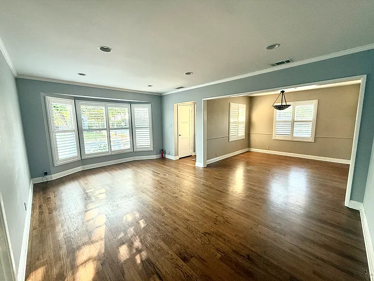 4862 Oliva Ave — Photo 2