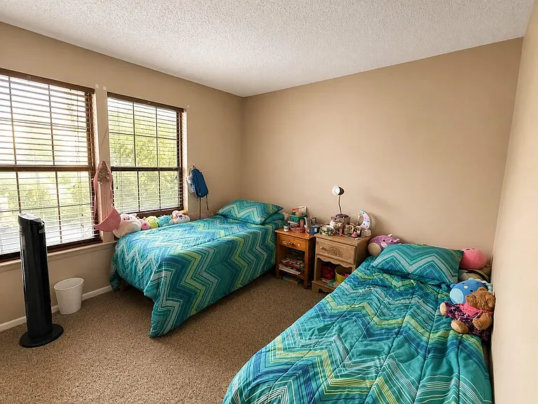 187 Azalea Cir — Photo 12