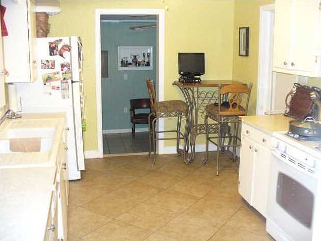 1st image of 2774 S Sherwood Dr