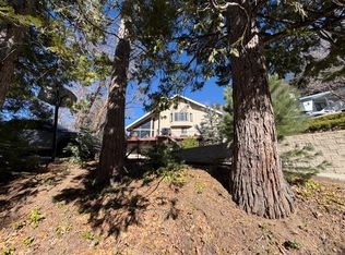 1913 Willow Dr, Running Springs, CA 92382