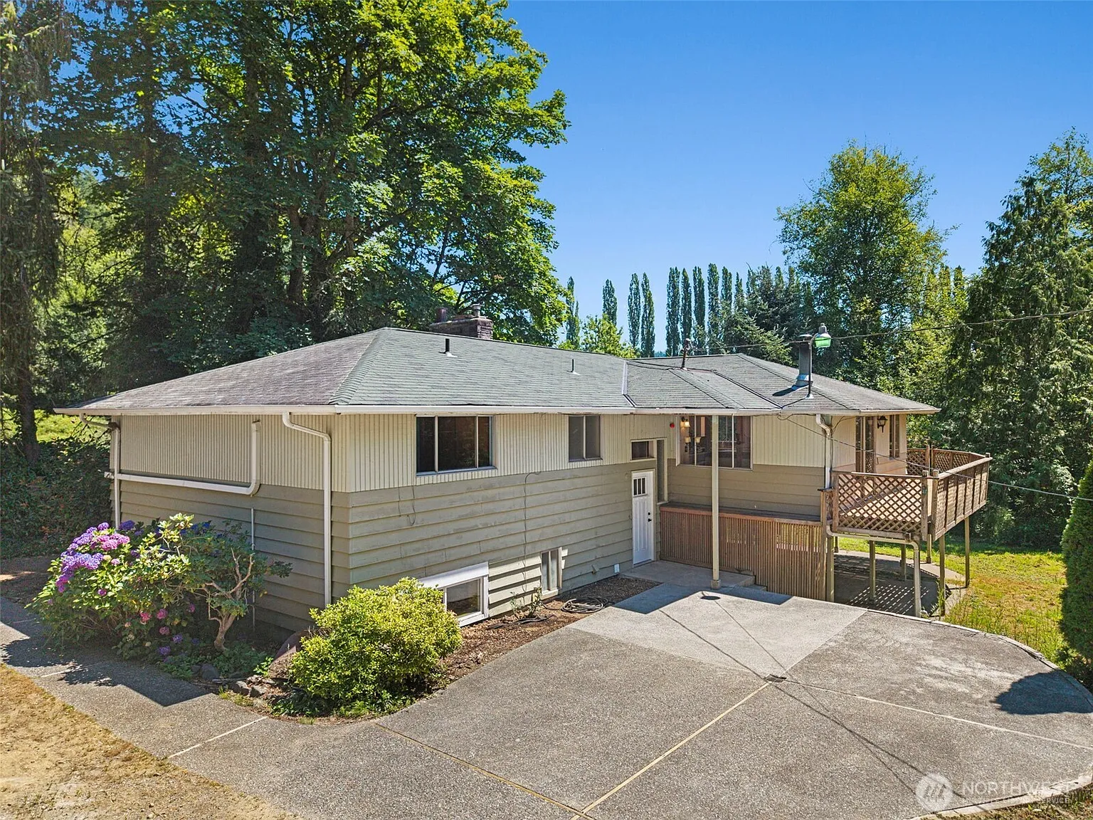 17805 SE Jones Road photo 1